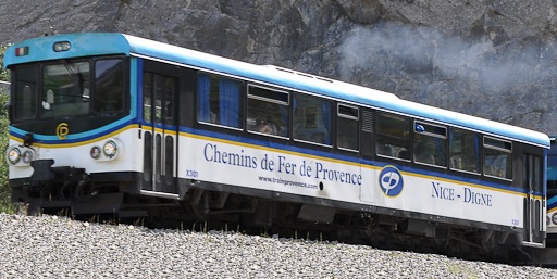 Train des Pignes dans la vallee du var